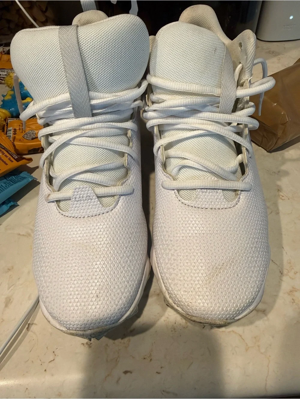 Under Armour Kids White football Cleats Sneakers